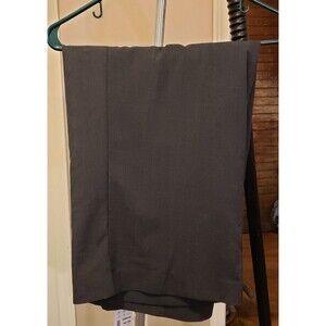 NWT - CJ Banks - Dressy Gray Capris - Size 24W Average - Comfort Waist